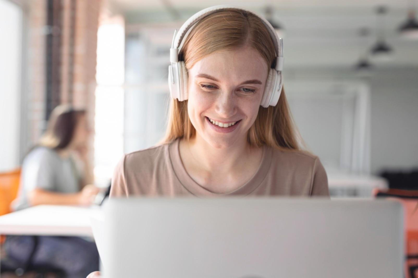 Team che collabora su progetti strategici